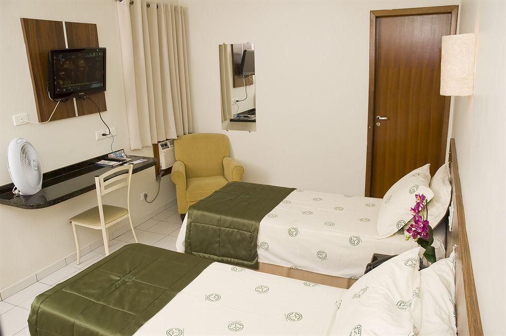 Araucaria Hotel Business - Maringá Buitenkant foto