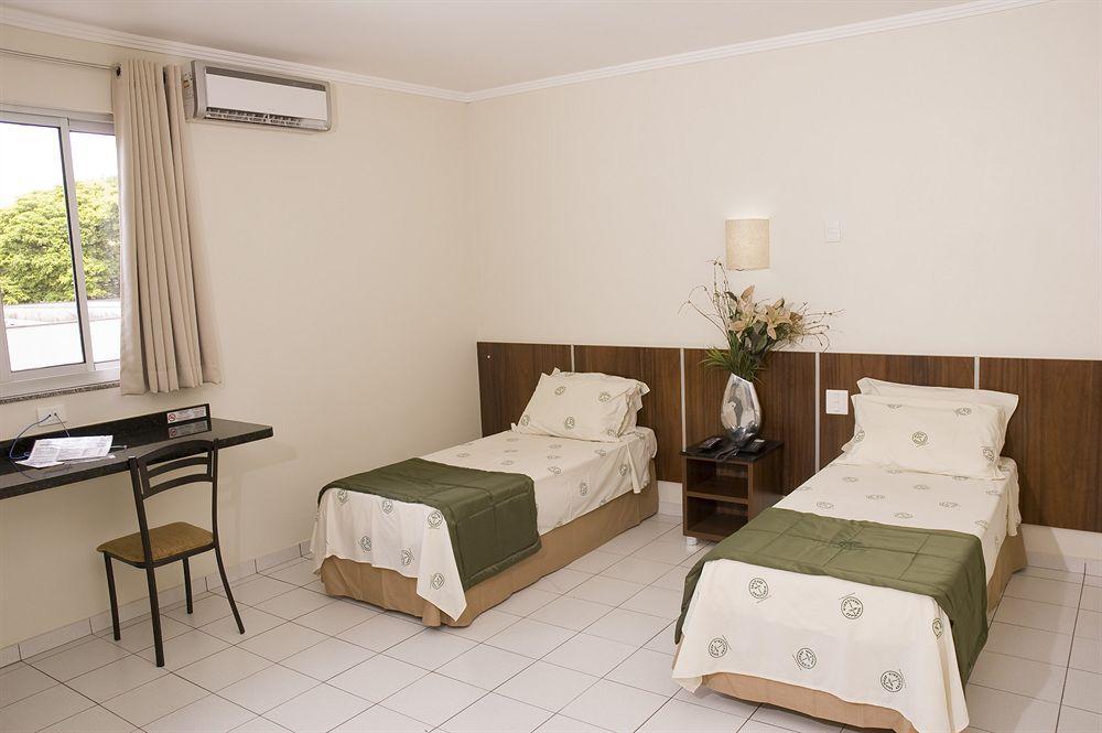 Araucaria Hotel Business - Maringá Buitenkant foto